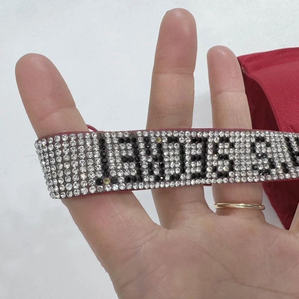 Victoria's Secret Bra Womens 34D Red Very Sexy Push Up Rhinestone Logo Straps‎